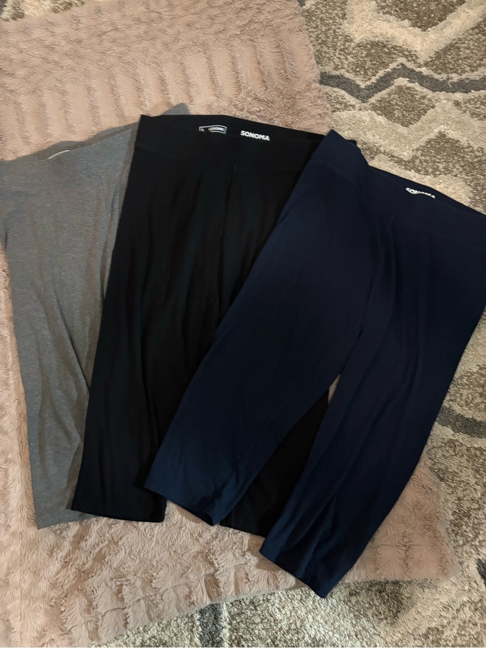 Sonoma 3 Pack Women's Capri Leggings - Black, Grey and Navy